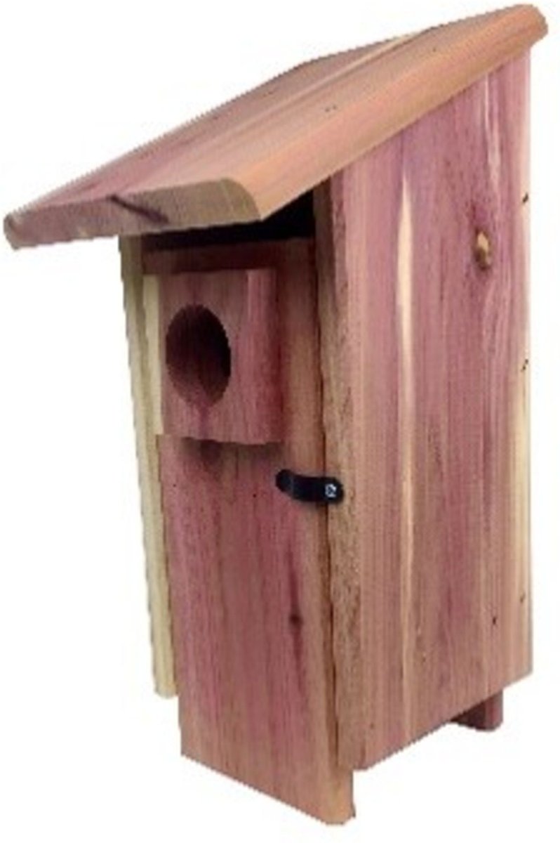 Pennington Pride Cedar Predator Guard Bird House