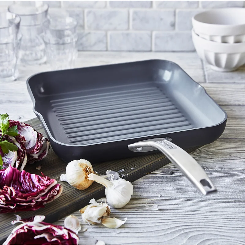 GreenPan Paris Pro Hard Anodized Healthy Ceramic Nonstick， 11 Square Grill Pan， PFAS-Free， Dishwasher Safe， Grey