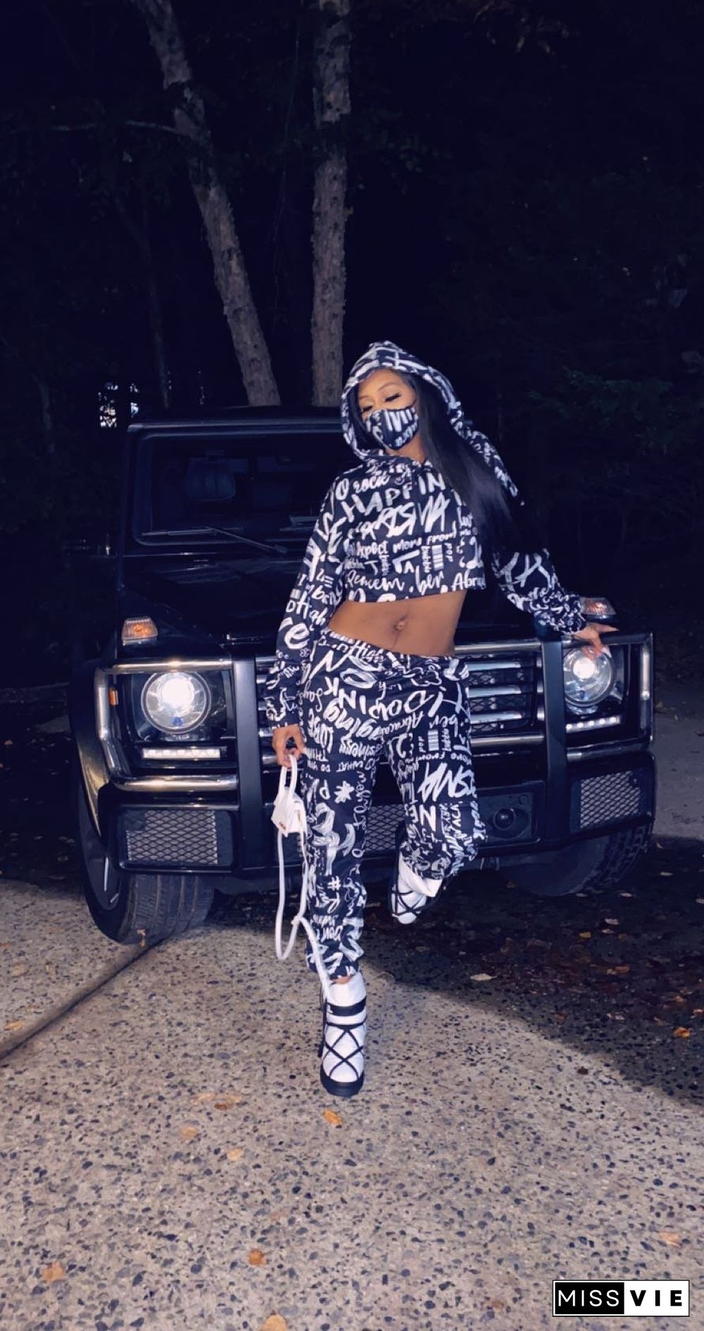 Letter Printed Hooded Sweatshirt Crop Top Pants Set