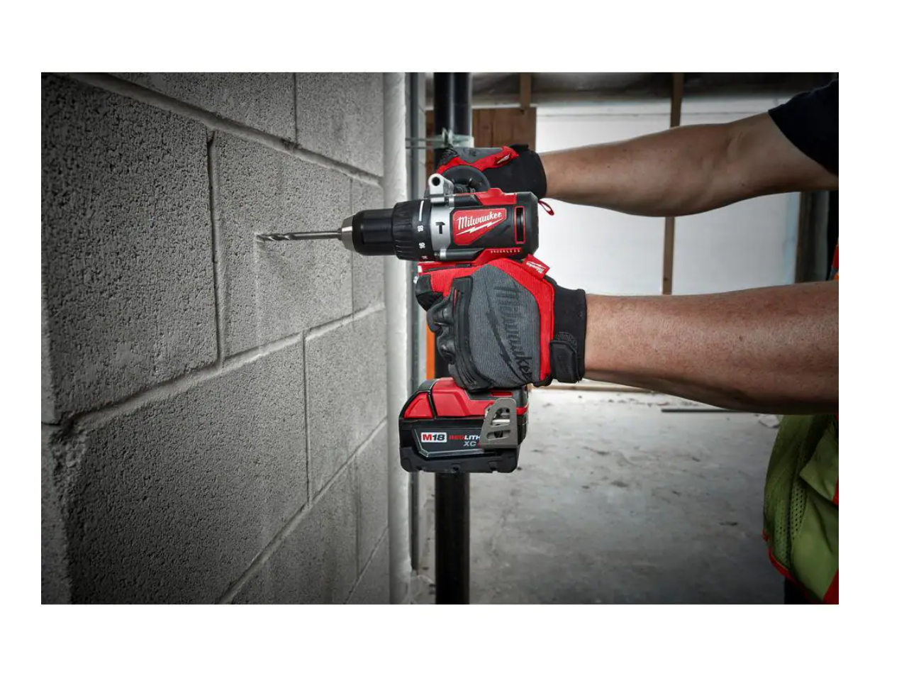 Milwaukee 2902-20 M18 18-Volt Lithium-Ion Brushless Cordless 1/2 in. Compact Hammer Drill Tool Only