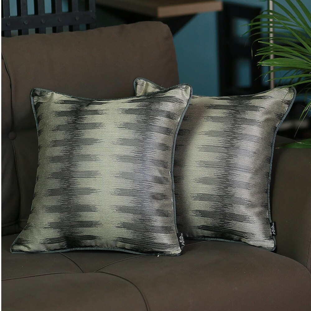 Porch   Den Price Black/ Grey Jacquard Throw Pillow Cover (Set of 2)