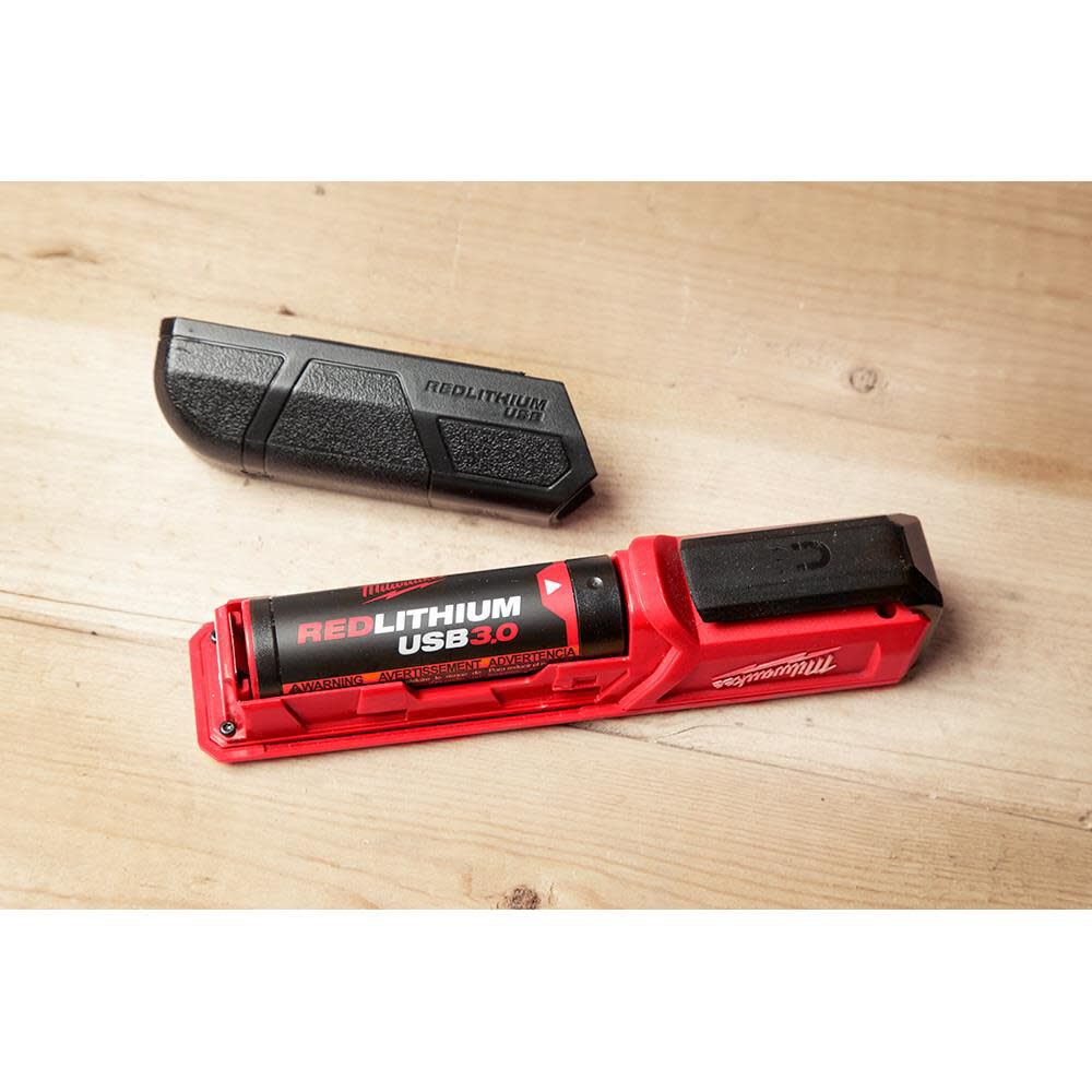 Milwaukee REDLITHIUM USB 3.0AH Battery 48-11-2131 from Milwaukee