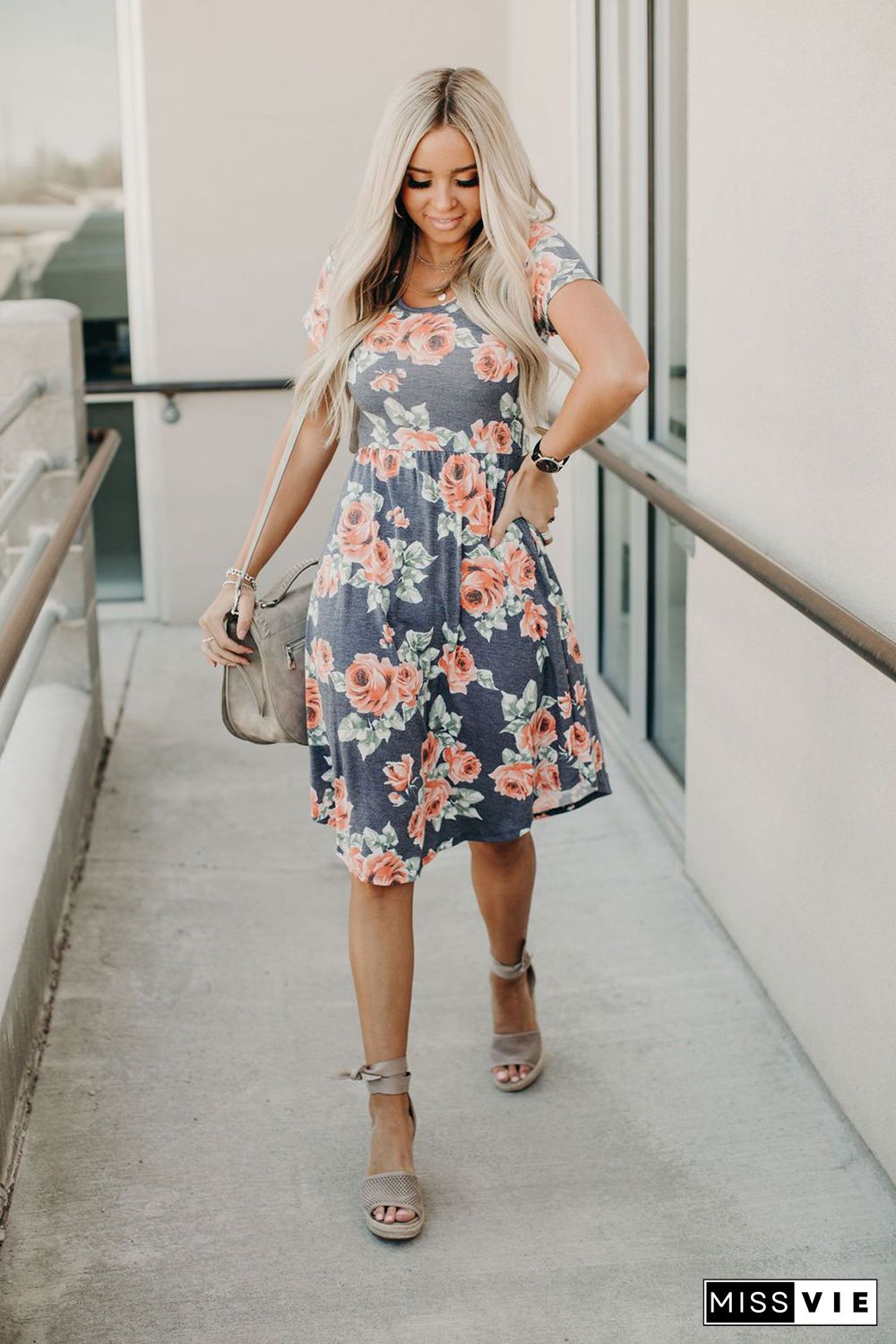 Gray Floral Print Short Sleeve Pleated Mini Dress