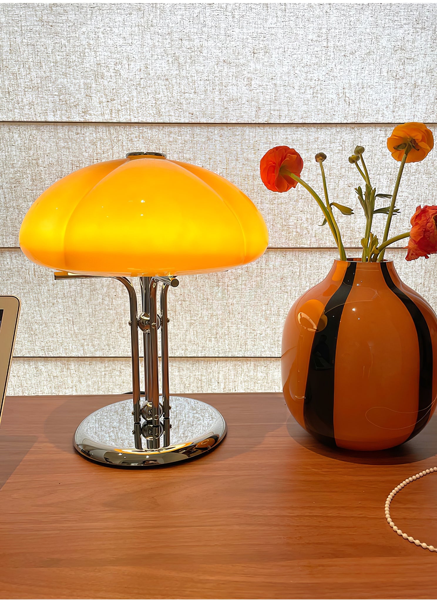 Mushroom Bauhaus Table Lamp