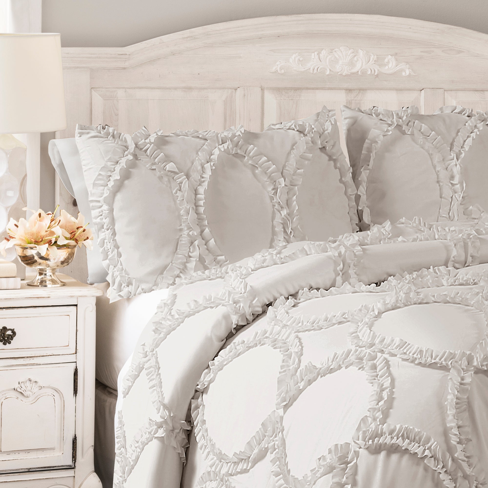 Avon 3 Piece Comforter Set