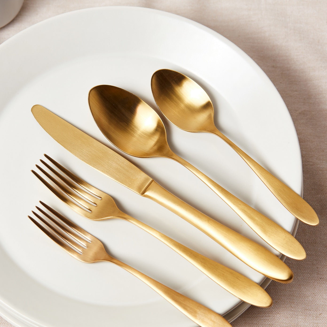 flatware set