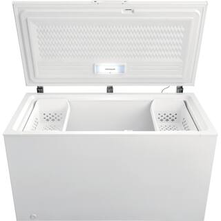 Frigidaire 14.8 cu. ft. Manual Defrost Chest Freezer with LED Light FFCL1542AW