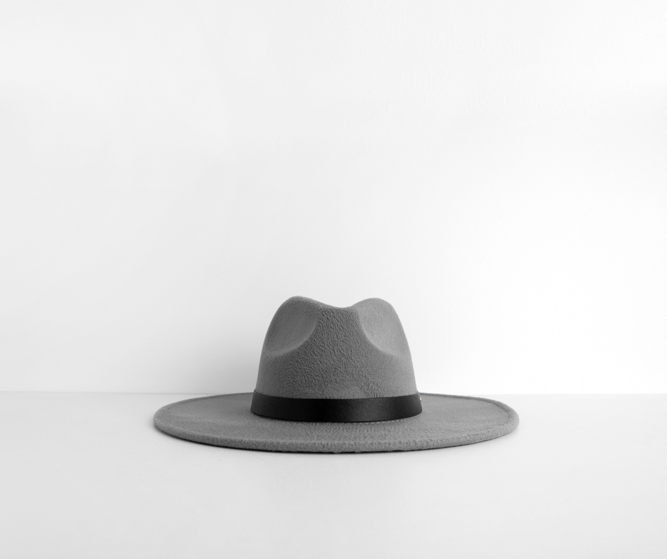 Wide Brim Belted Panama Hat