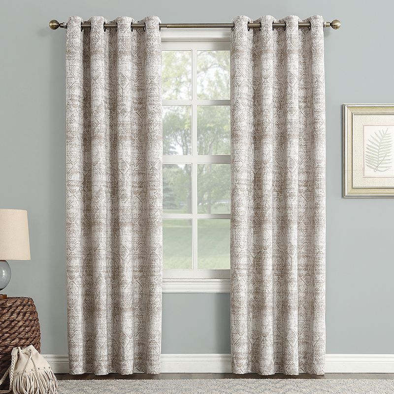 Sun Zero Blackout 1-Panel Darren Distressed Window Curtain