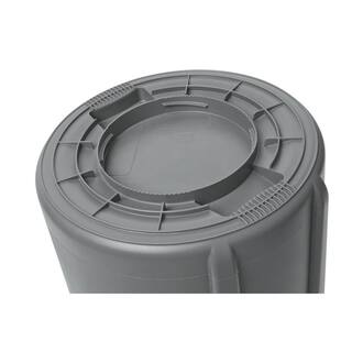 Rubbermaid Commercial Products Brute 32 Gal. Gray Round Vented Outdoor Trash Can with Lid (6-Pack) 2031188-6