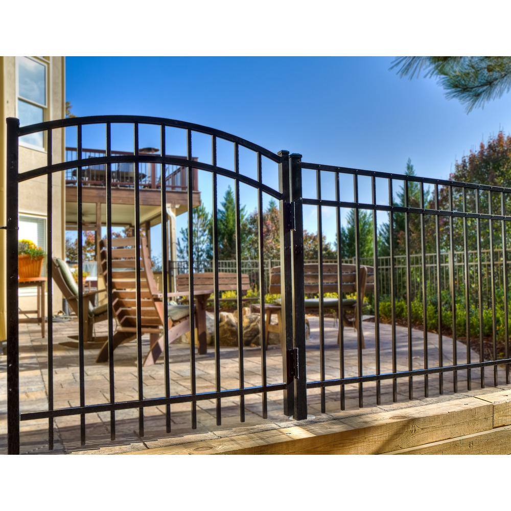 FORGERIGHT Vinings 5 ft. W x 4 ft. H Black Aluminum Arched Pre-Assembled Fence Gate 861845