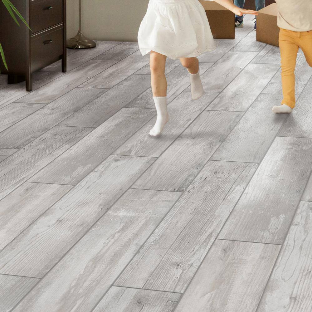 Florida Tile Home Collection Alaskan Powder Light Gray 8 in. x 36 in. Matte Porcelain Floor and Wall Tile (13.6 sq. ft.Case) CHDEALS108X36