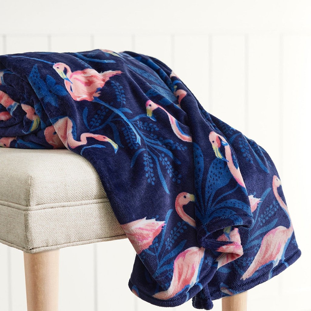 Vera Bradley  Plush Throw Blanket in Flamingo Party