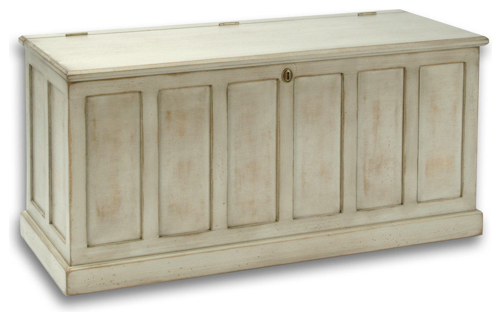 Cottage Blanket Chest   Traditional   Accent Chests And Cabinets   by David Lee Furniture  Houzz