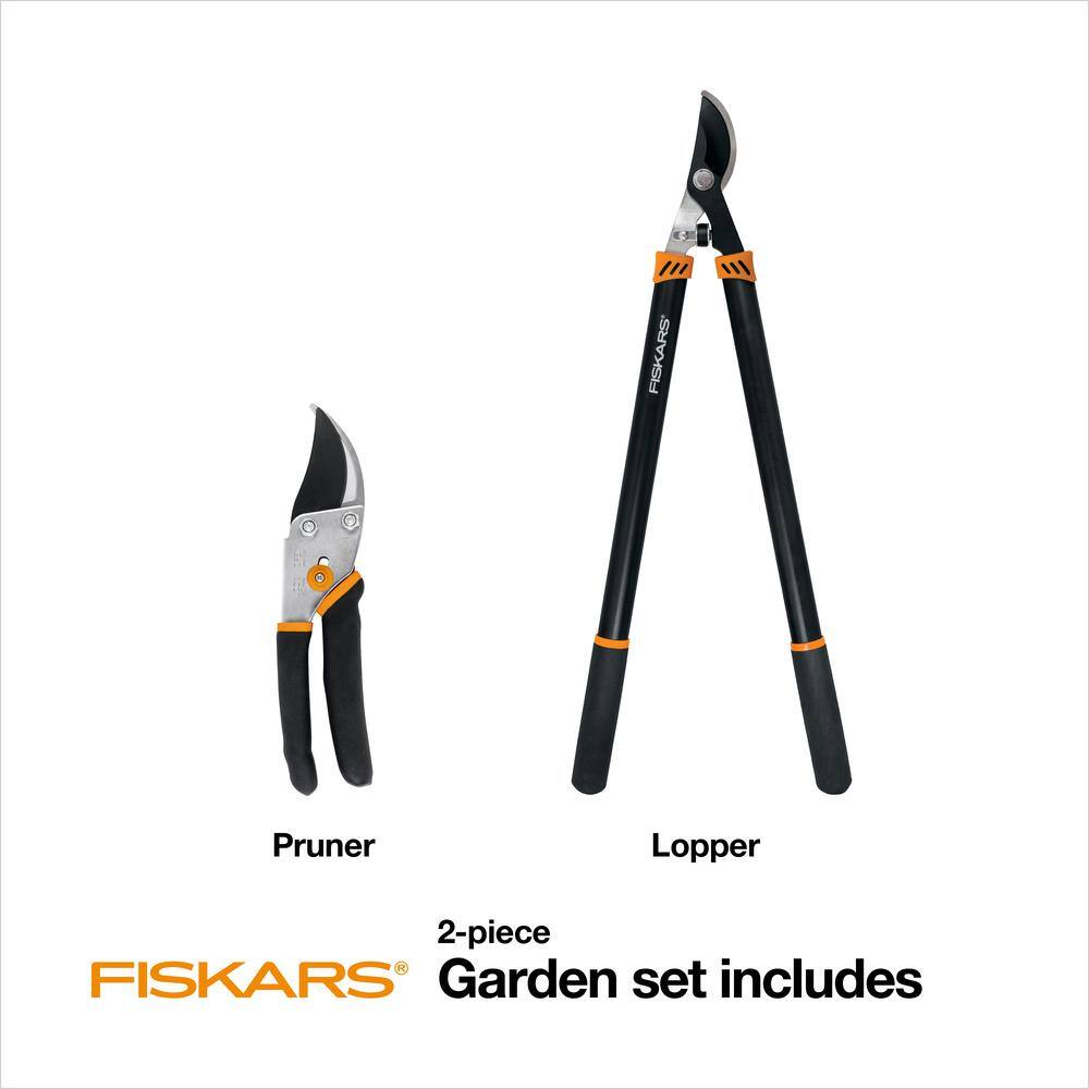 Fiskars 2-Piece Pruner Set with 28 in. Bypass Lopper and 5.5 in. Bypass Pruner 1067030