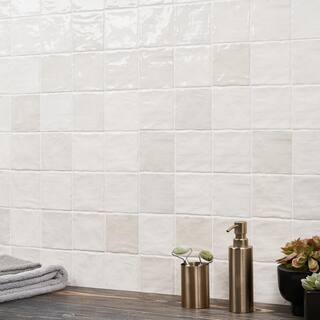 Ivy Hill Tile Kingston White 4 in. x 4 in. Glazed Ceramic Wall Tile (5.38 sq. ft.case) EXT3RD105190