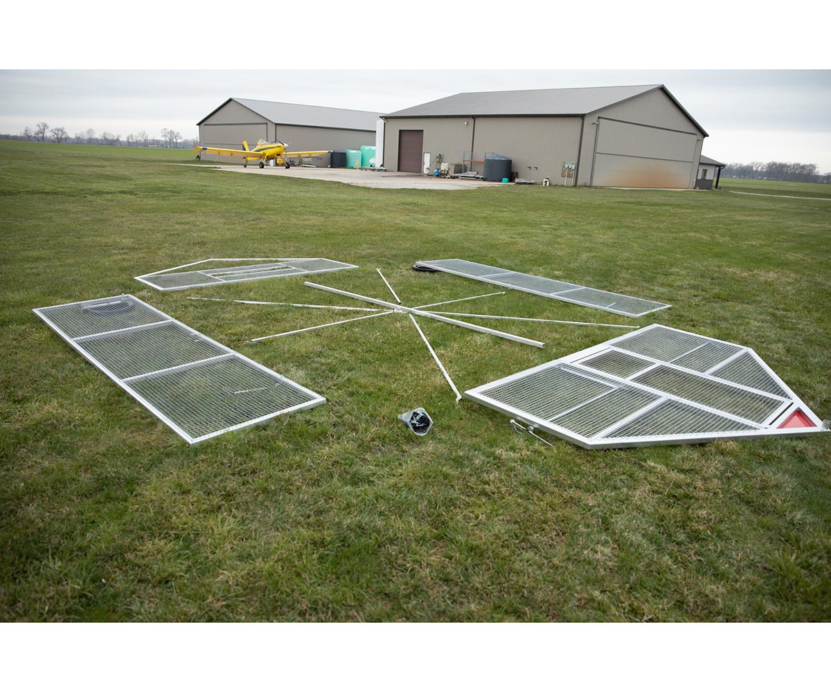 🎉Only $39🎉 Stainless Steel Feeding Cage🐔🦆