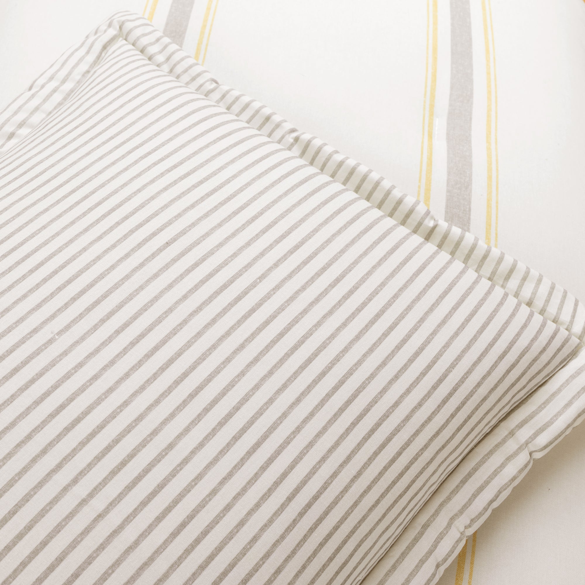 Farmhouse Stripe Cotton Reversible Comforter Set