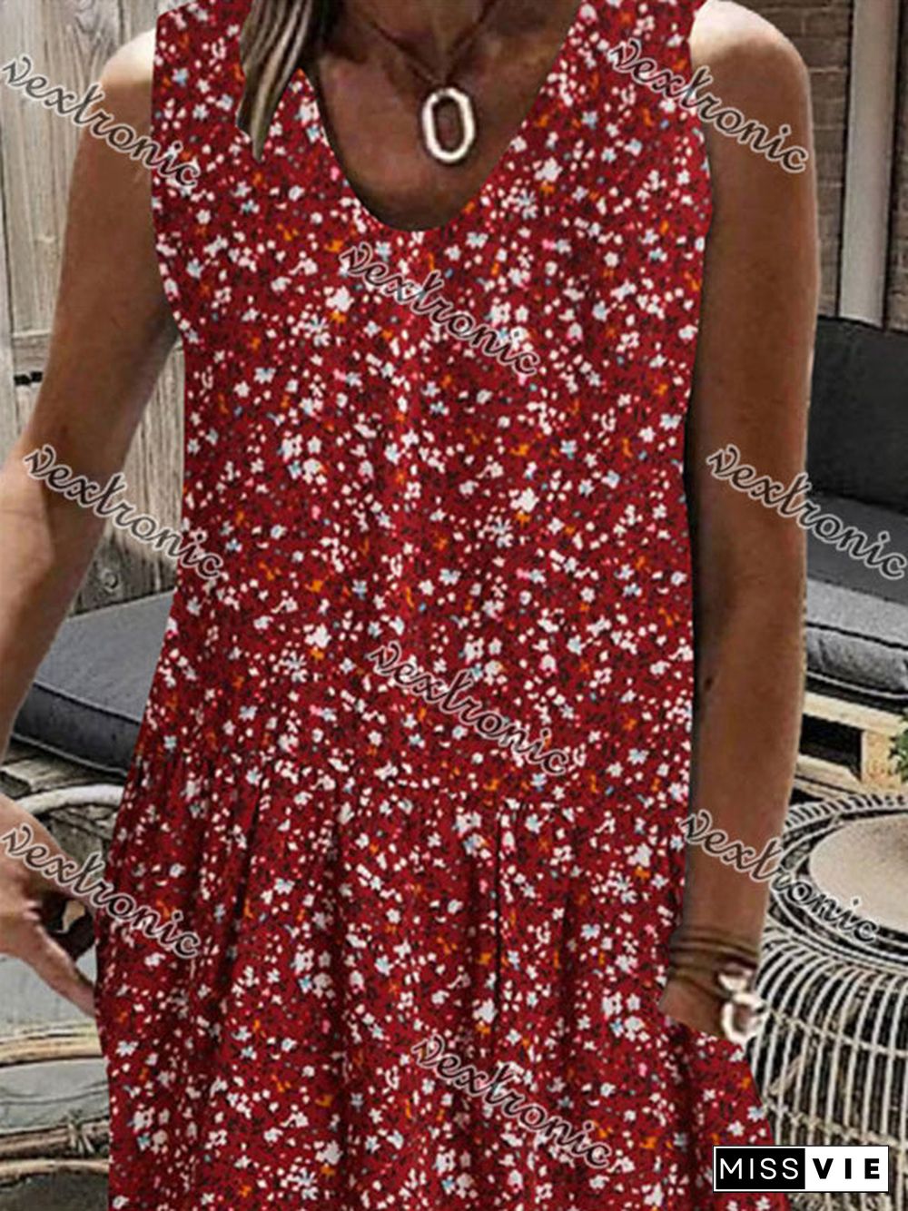 Women's Red Sleeveless V-neck Graphic Floral Printed Midi Dress