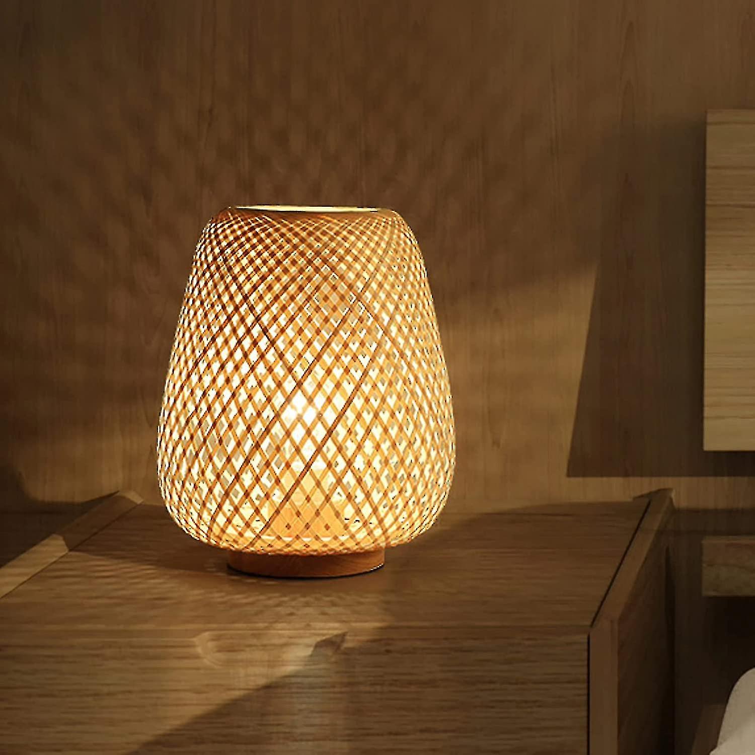 Bamboo Weaving Lantern Table Lamp Bedside Lamp Japanese Style Simple Decorative Table Light Lighting Bamboo Weaving Desk Lampshade For Bedroom， Living