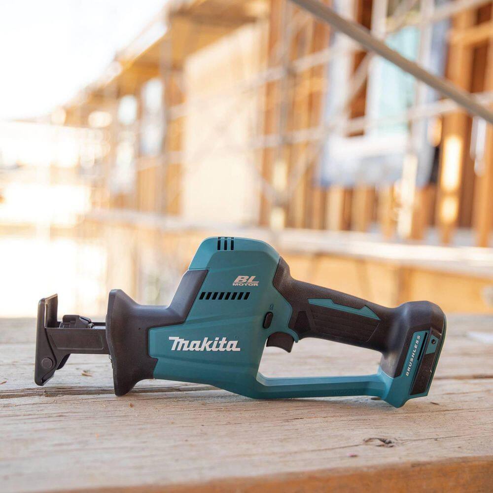 Makita 18V LXT Lithium-Ion Brushless Cordless Compact Recipro Saw (Tool Only) XRJ08Z