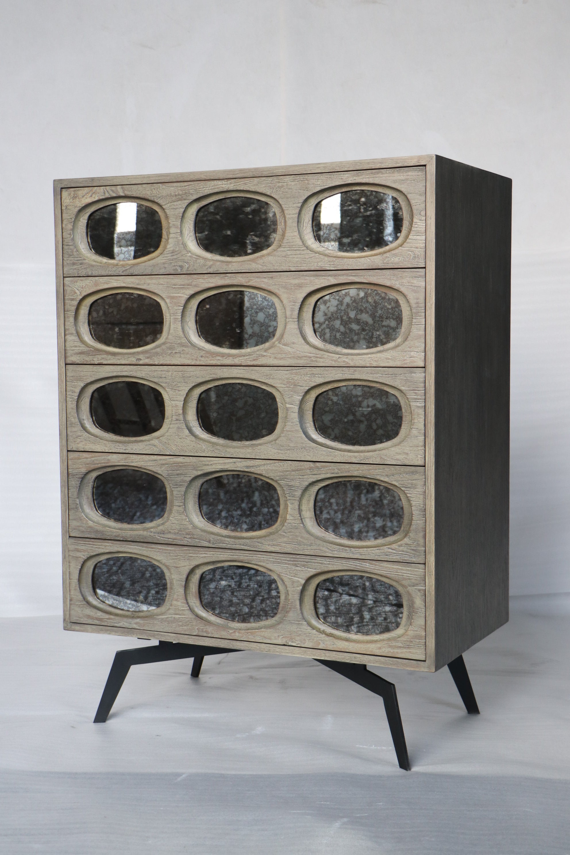 KLEIN ACCENT CABINET