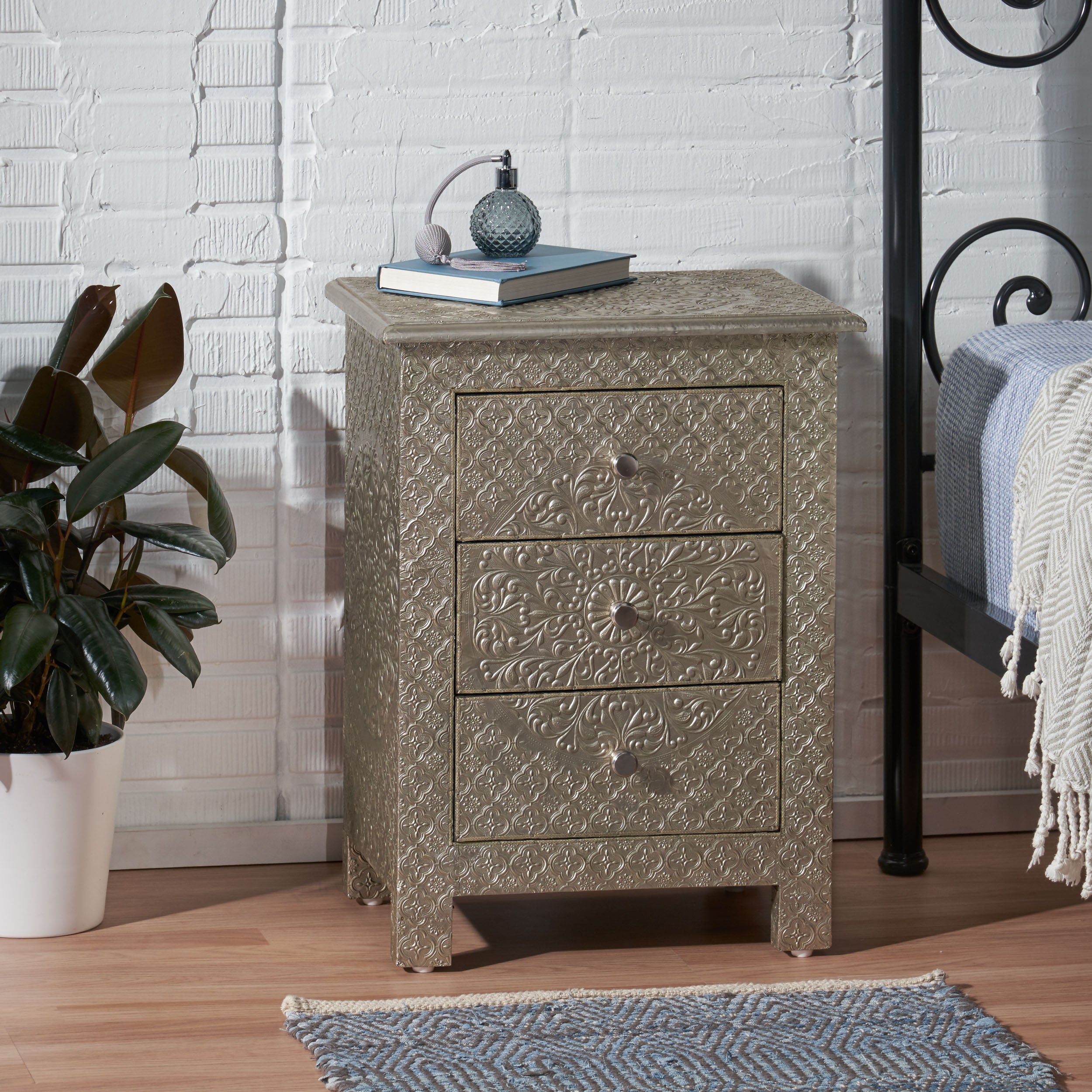 Vensel Handcrafted Boho 3 Drawer Nightstand