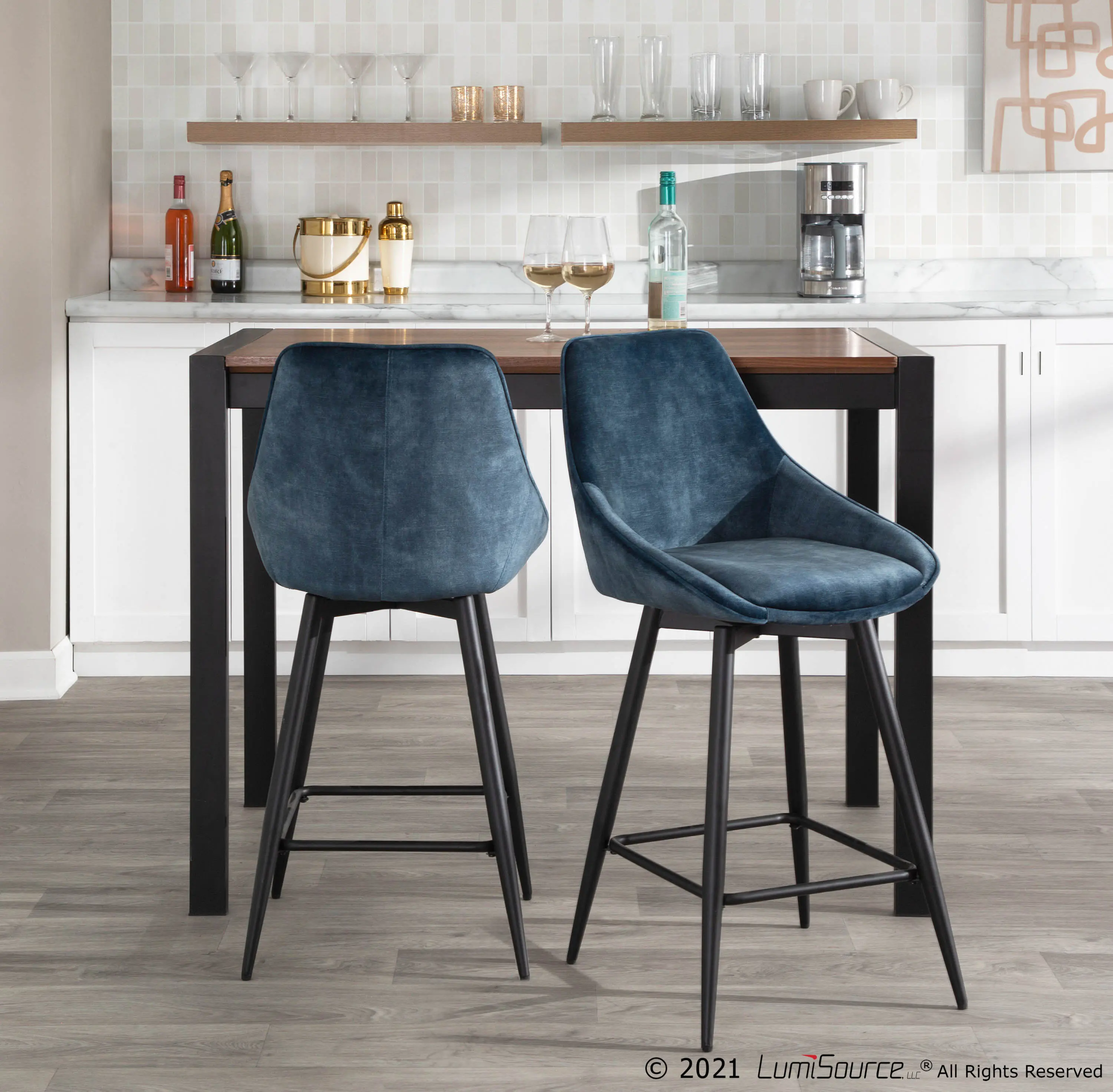 Diana Blue Velvet Swiveling Counter Stools， Set of 2