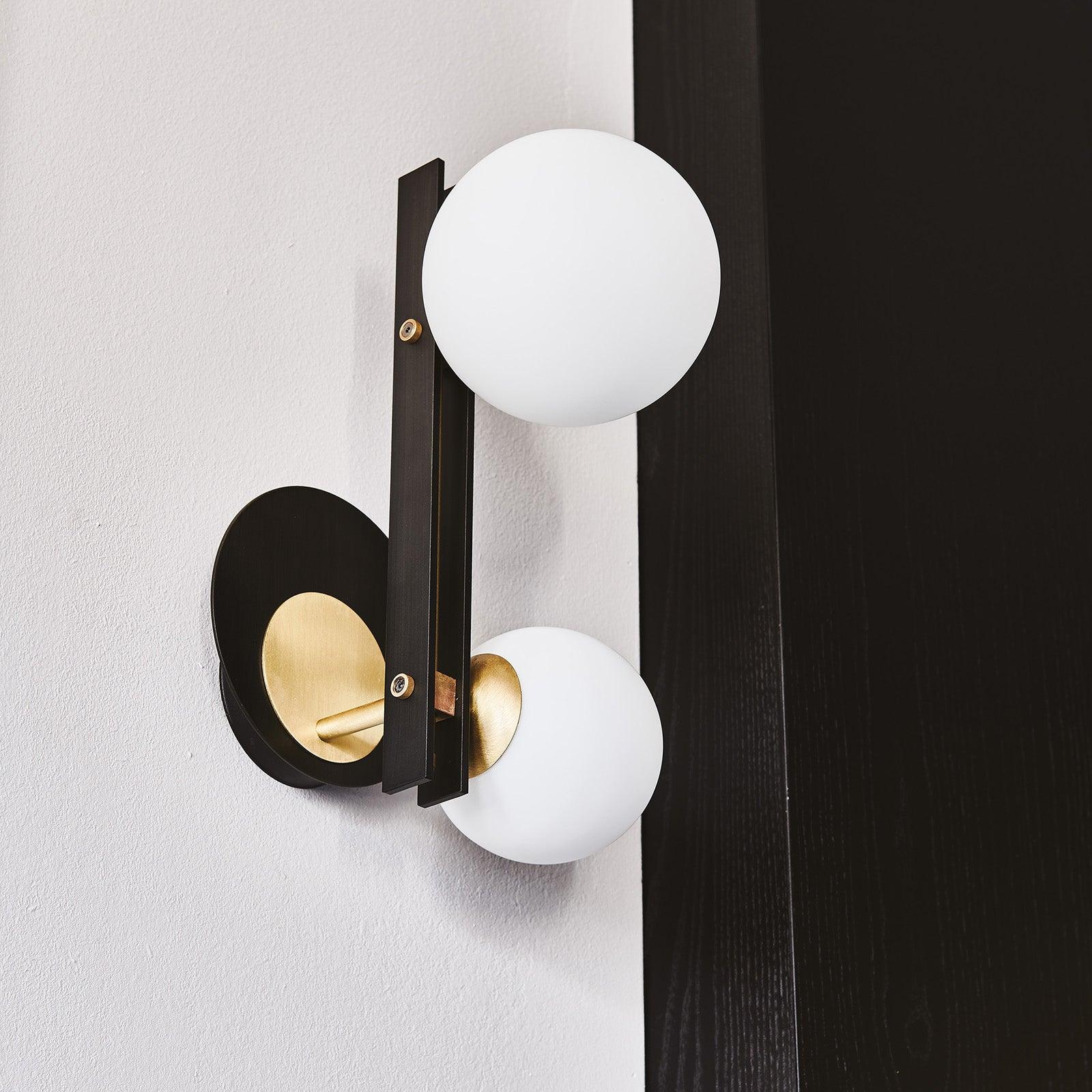 Planeta Wall Lamp