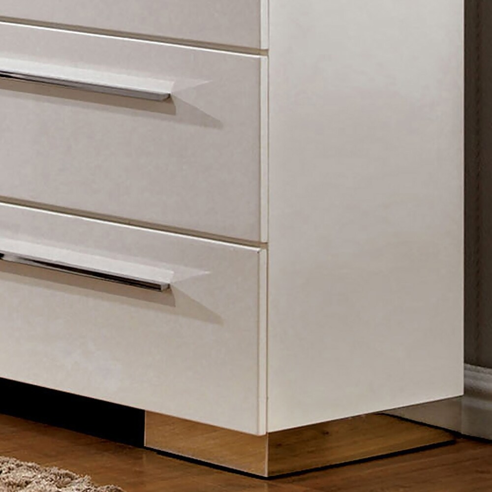 Rema Contemporary Glossy White 63 inch Wide 6 Drawer Wood Dresser by Furniture of America