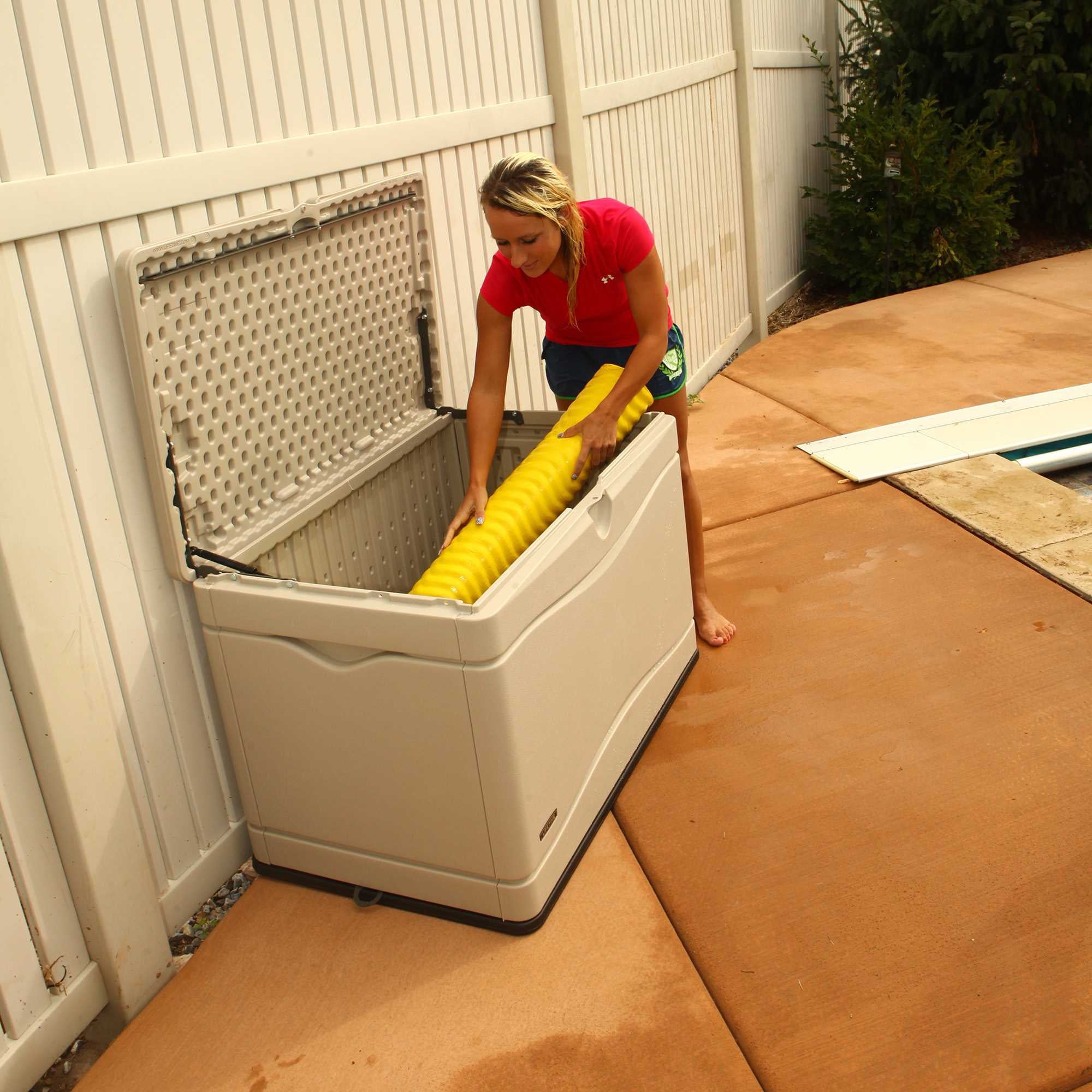 Lifetime Heavy-Duty 80 Gallon Plastic Deck Box, Beige