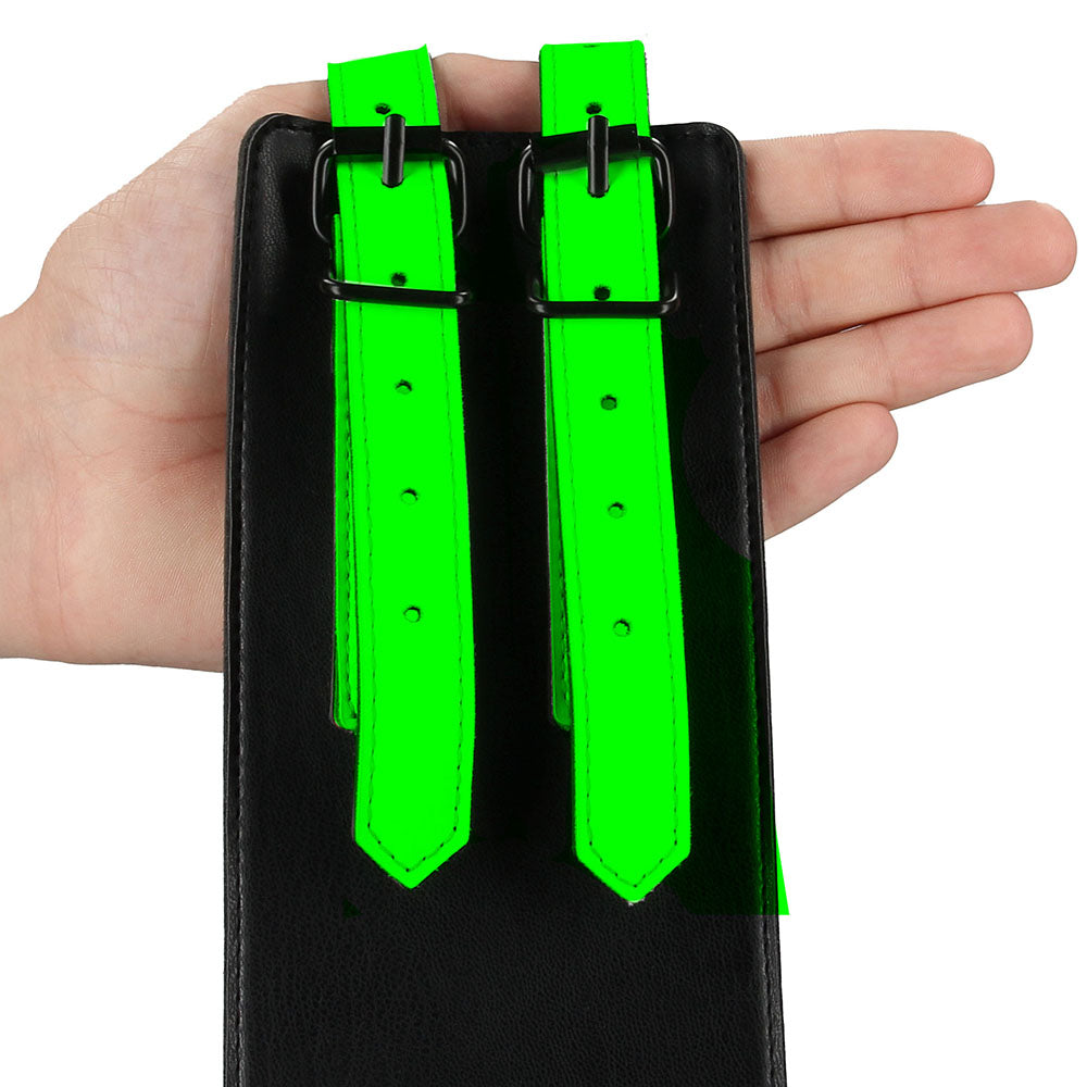 Ouch! Glow Bondage Belt with Thigh and Wrist Cuffs in L/XL