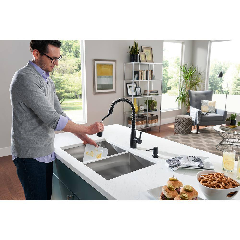 MOEN Springvale Single-Handle Pull-Down Sprayer Kitchen Faucet with Reflex and Power Boost in Matte Black 87998BL