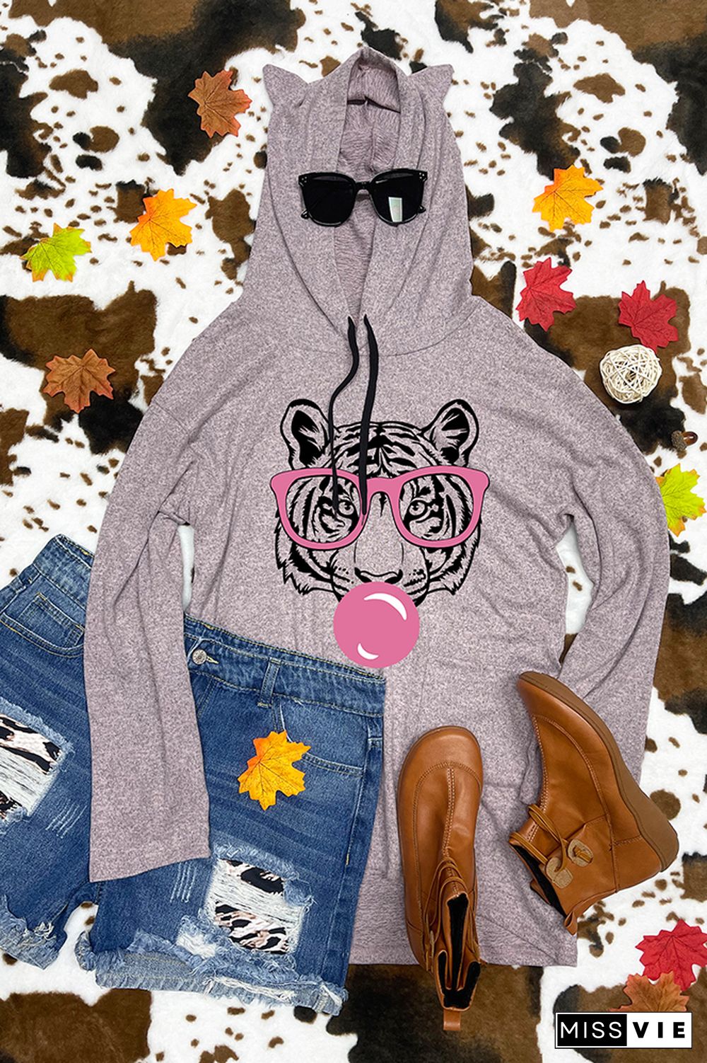 Tiger, tiger with glasses bubble gum, Cricut, funny Wild Animal head Print Pockets Hooded Dress Wholesale