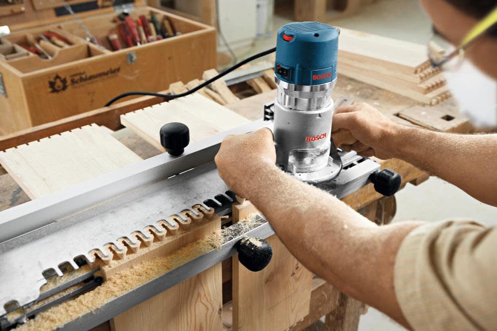 Bosch 2.25 HP Plunge and Fixed-Base Router Kit 1617EVSPK from Bosch