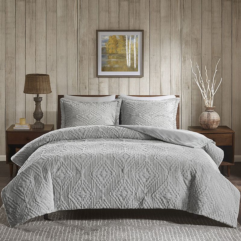 Woolrich Teton 3-piece Embroidered Plush Quilt Set with Shams