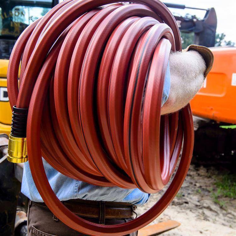 Swan ContractorFarm 58 in. x 50 ft. Heavy Duty Contractor Water Hose CELCF58050