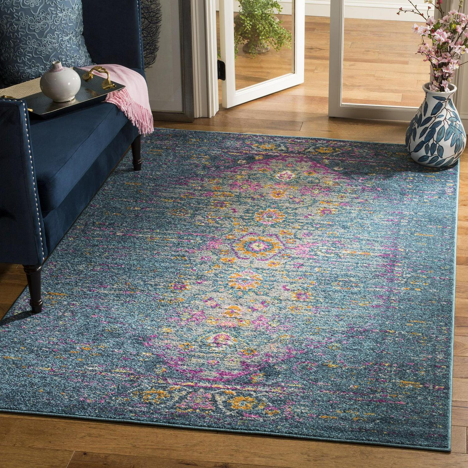 SAFAVIEH Madison Gabriel Traditional Area Rug， Blue/Fuchsia， 51 x 76