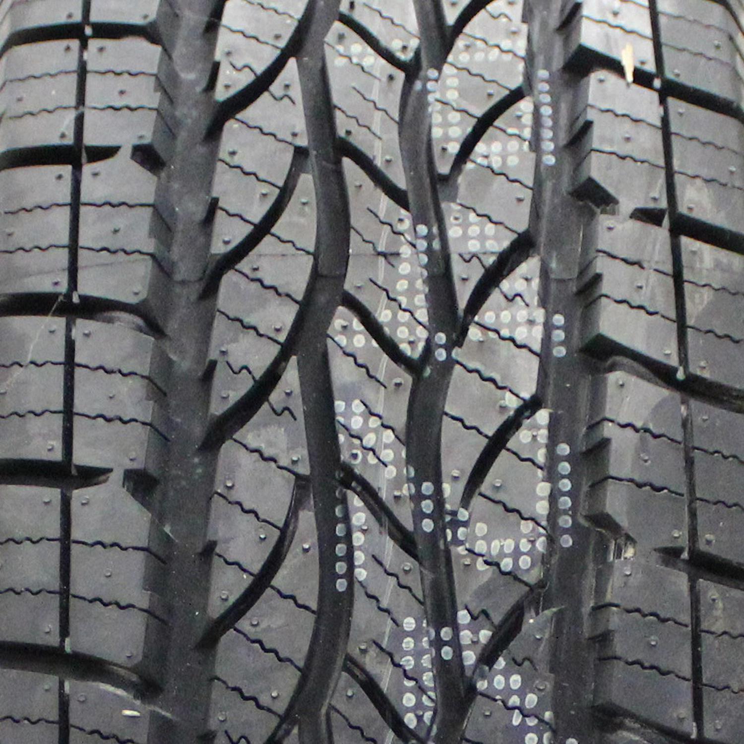 Maxxis HT-770 Bravo Series 245/75R16 111S Tire