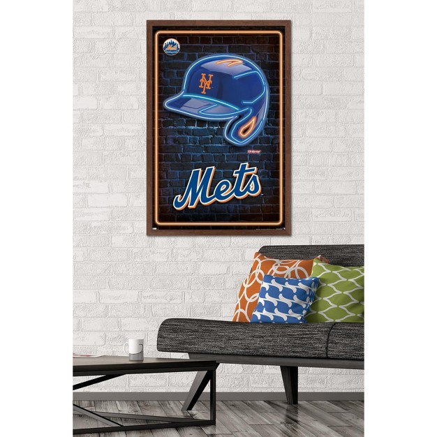 Trends International Mlb New York Mets Neon Helmet 23 Framed Wall Poster Prints