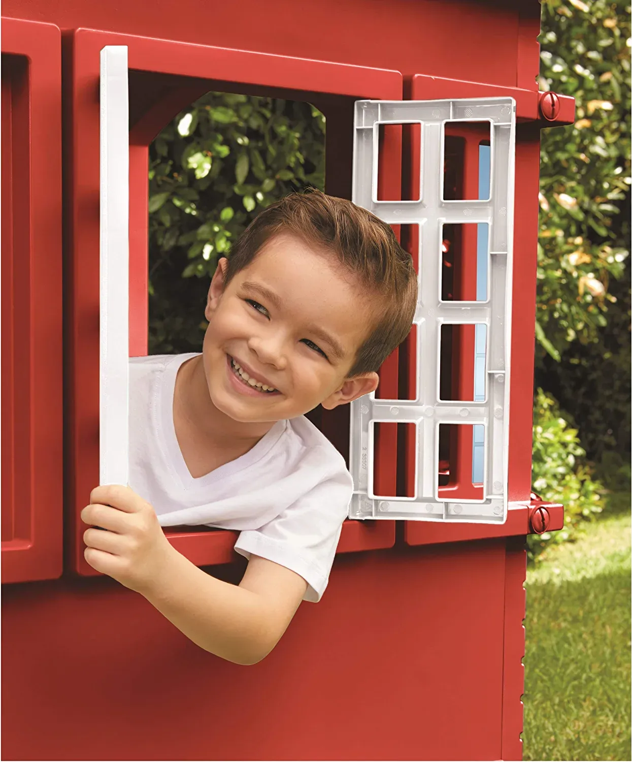 Little Tikes Cape Cottage Playhouse with Working Doors， Windows， and Shutters - Red