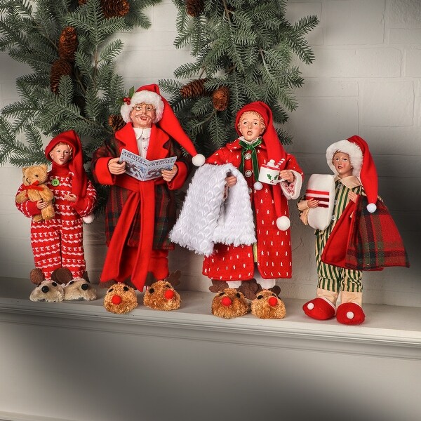 1316 Fabric Chillin At Home Carolers Set of 4