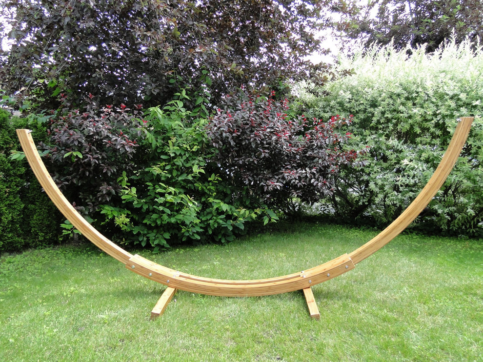 Brazilian Style Double Hammock With Bamboo Stand   Contemporary   Hammocks And Swing Chairs   by Simon Letourneau  Houzz