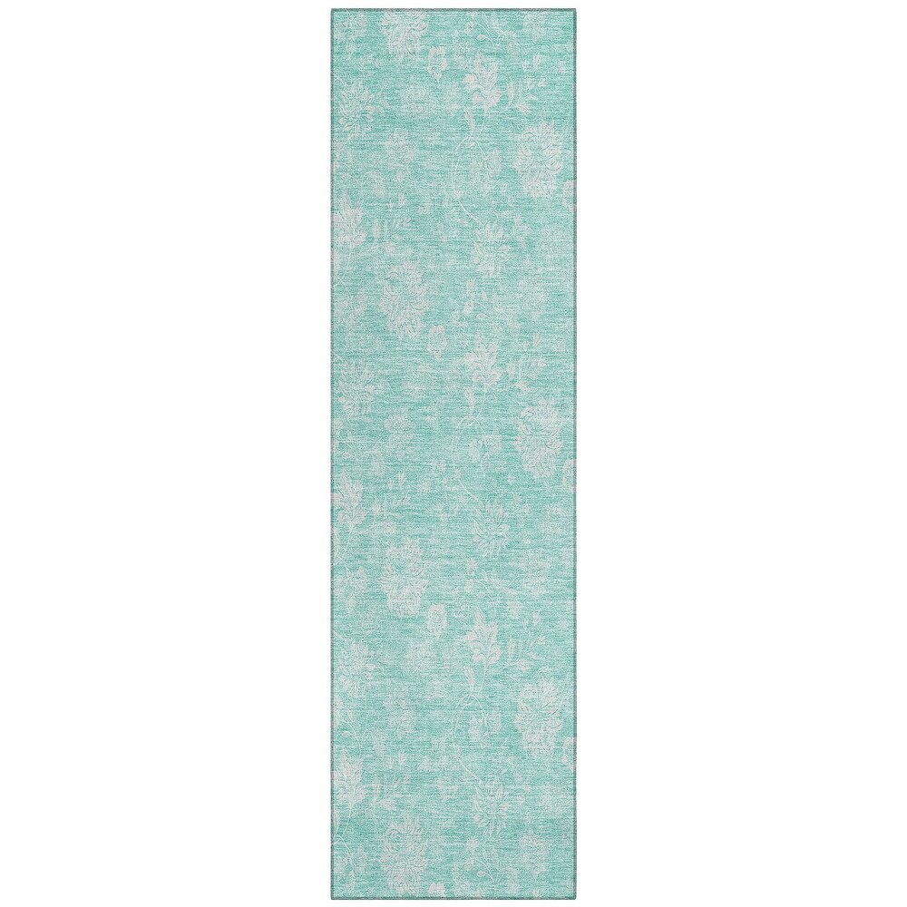 Machine Washable Indoor/ Outdoor Chantille Floral Farmhouse Rug