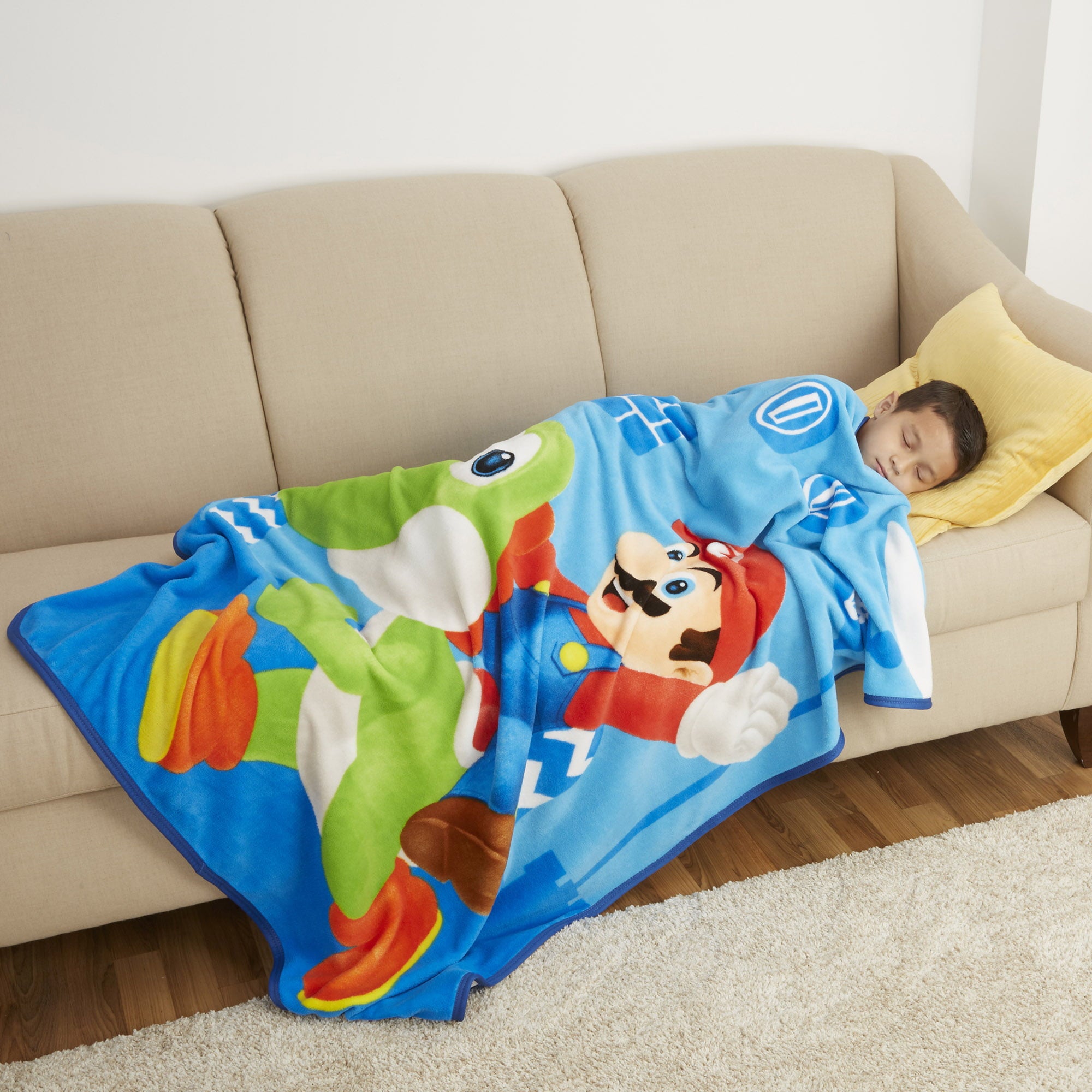 Super Mario Kids Fleece Throw Blanket， 46 x 60， Gaming Bedding， Blue， 