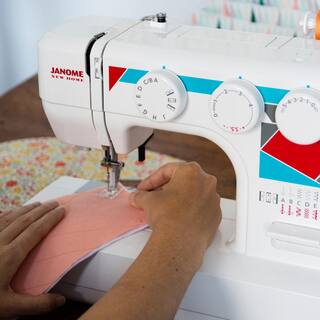 Janome MOD-19 Easy-to-Use Sewing Machine with Needle Threader 00150816