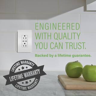 Legrand radiant 15 Amp 125-Volt Tamper-Resistant Duplex Outlet with Ultra-Fast 6A PLUS 30W Power Delivery USB CC White R26USBPDWCC6