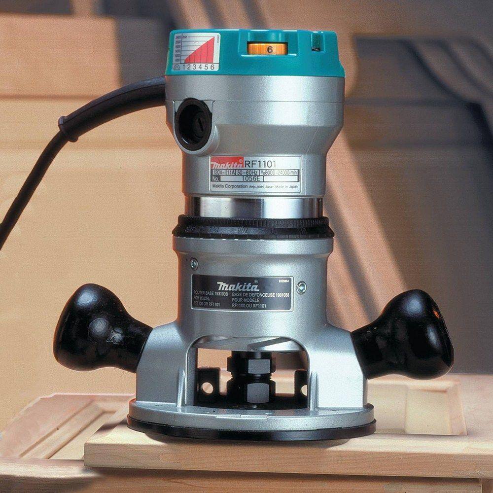 Makita 11-Amp 2-14 HP Router RF1101