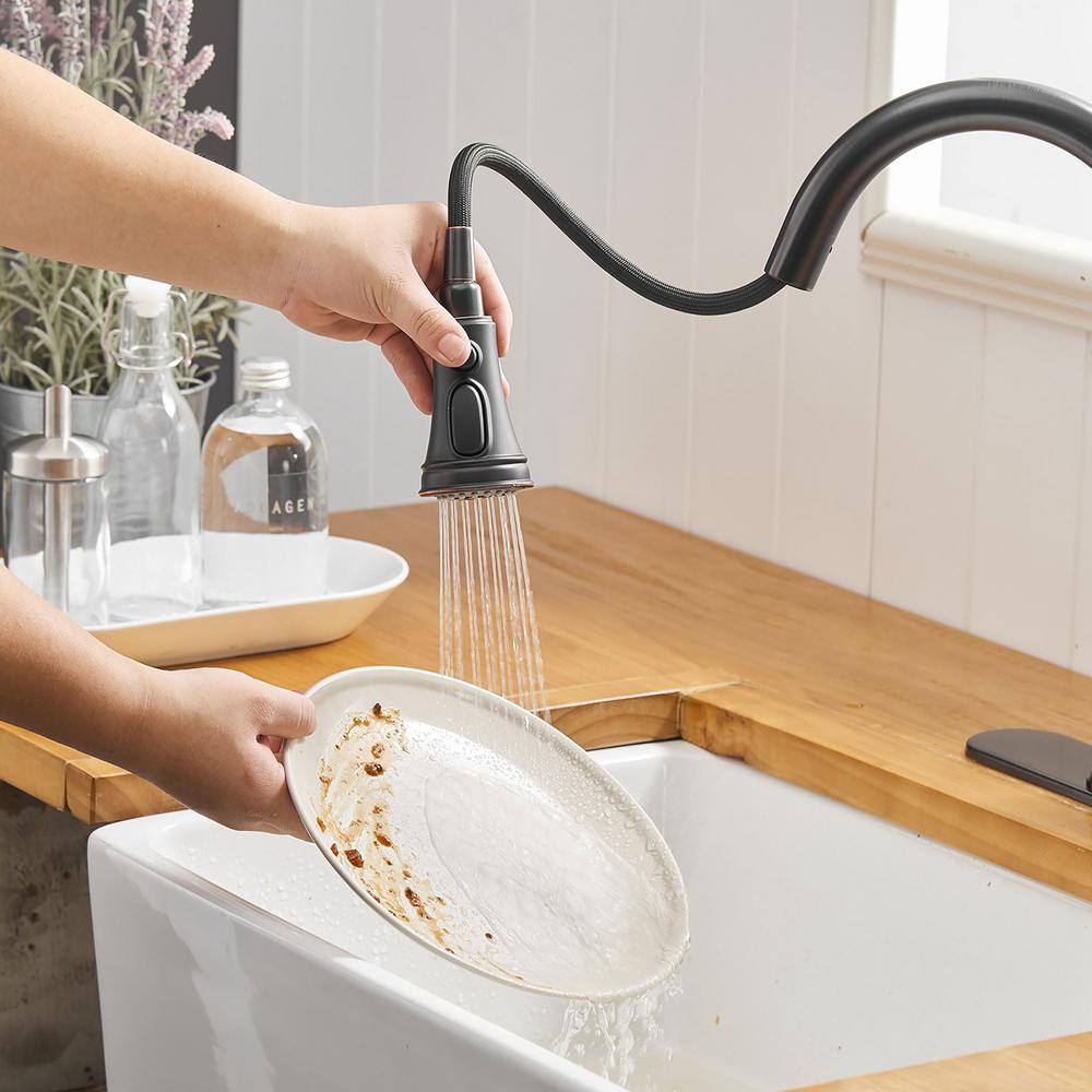 matrix decor Single Handle Pull Down Sprayer Kitchen Faucet with Spot Resistant in Oil Rubbed Bronze MDA-94551-ORB