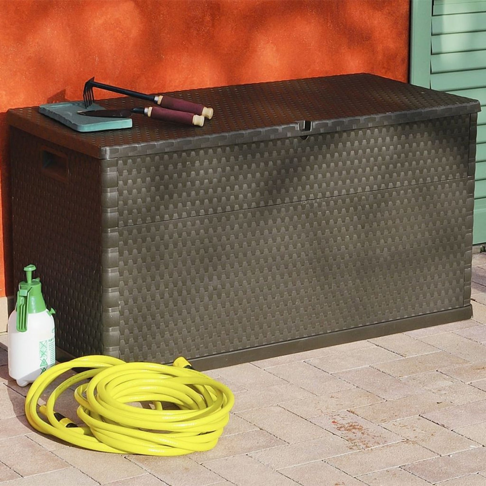 Patio Storage Box Brown Large Deck Box Organization and Storage for Patio Furniture, Outdoor Cushions, Garden Tools and Pool Toys, Brown 47.2"x22"x24.8"